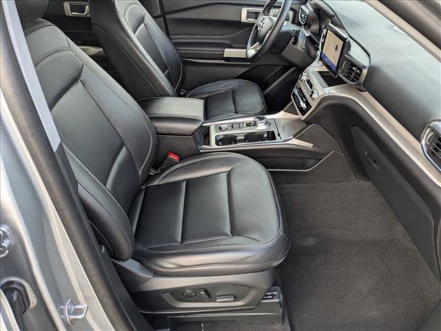 Certified 2023 Ford Explorer XLT w/ Equipment Group 202A image 23