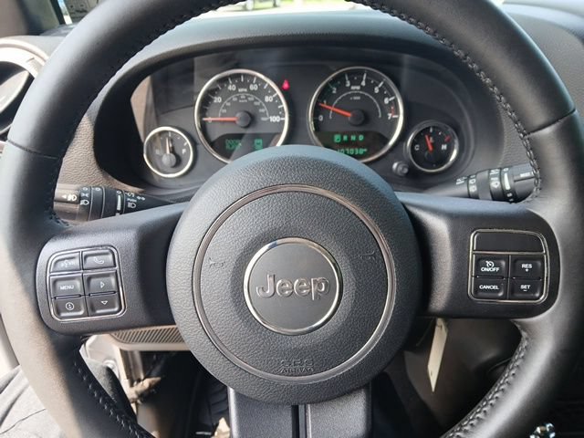 Used 2018 Jeep Wrangler Unlimited Sport S AWD/4WD image 30