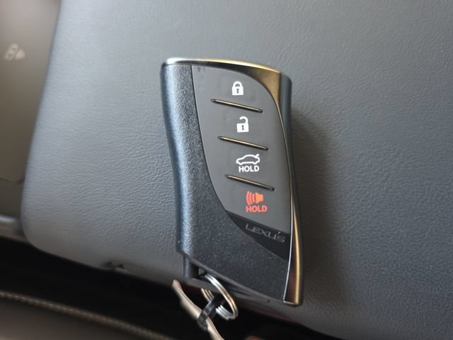 Certified 2025 Lexus ES 350 F Sport FWD image 34
