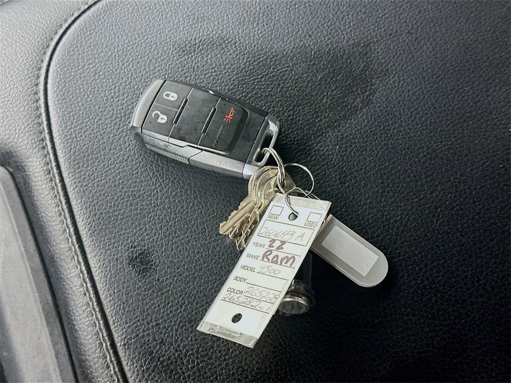 Used 2022 RAM 4500 Tradesman w/ Chrome Appearance Group image 35