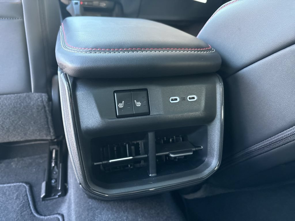 New 2024 Dodge Charger Daytona R/T w/ Plus Group AWD/4WD image 13