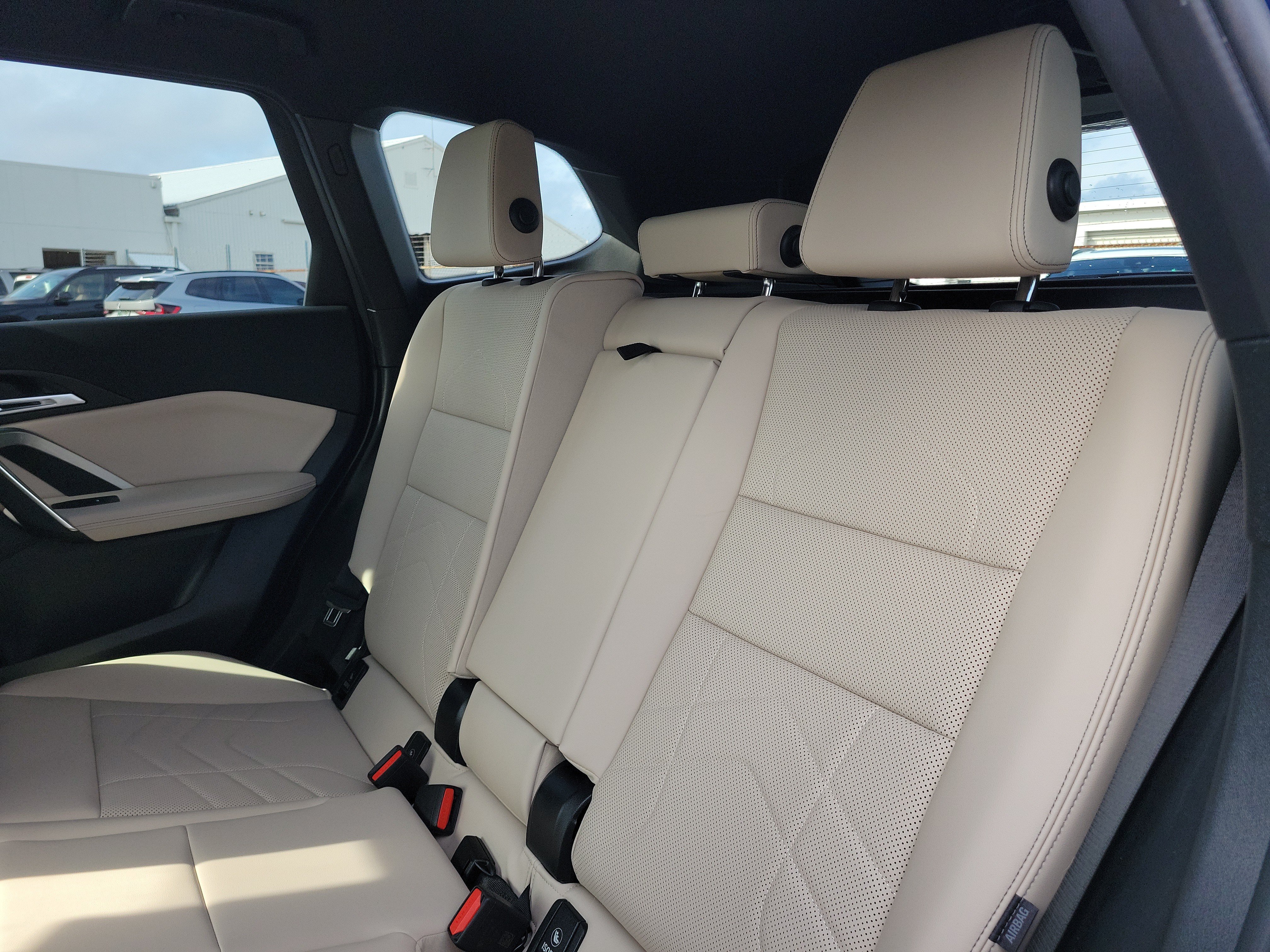 Used 2023 BMW X1 xDrive28i w/ Convenience Package AWD/4WD image 11