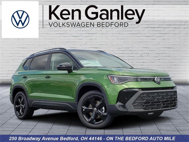 New 2025 Volkswagen Taos SE