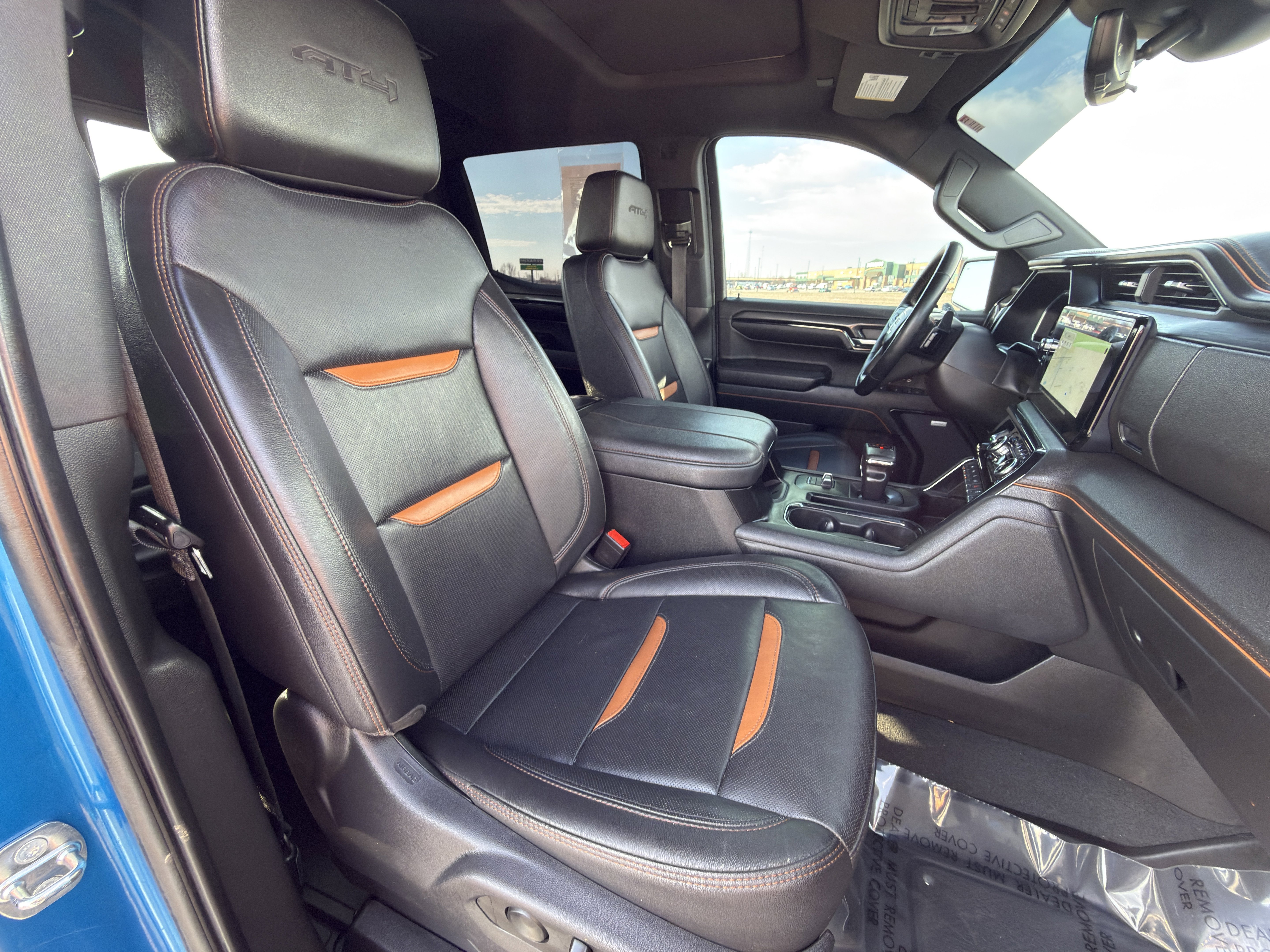 Certified 2023 GMC Sierra 1500 AT4 w/ Technology Package image 17