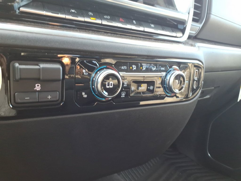 Used 2026 GMC Sierra 1500 Elevation AWD/4WD image 19