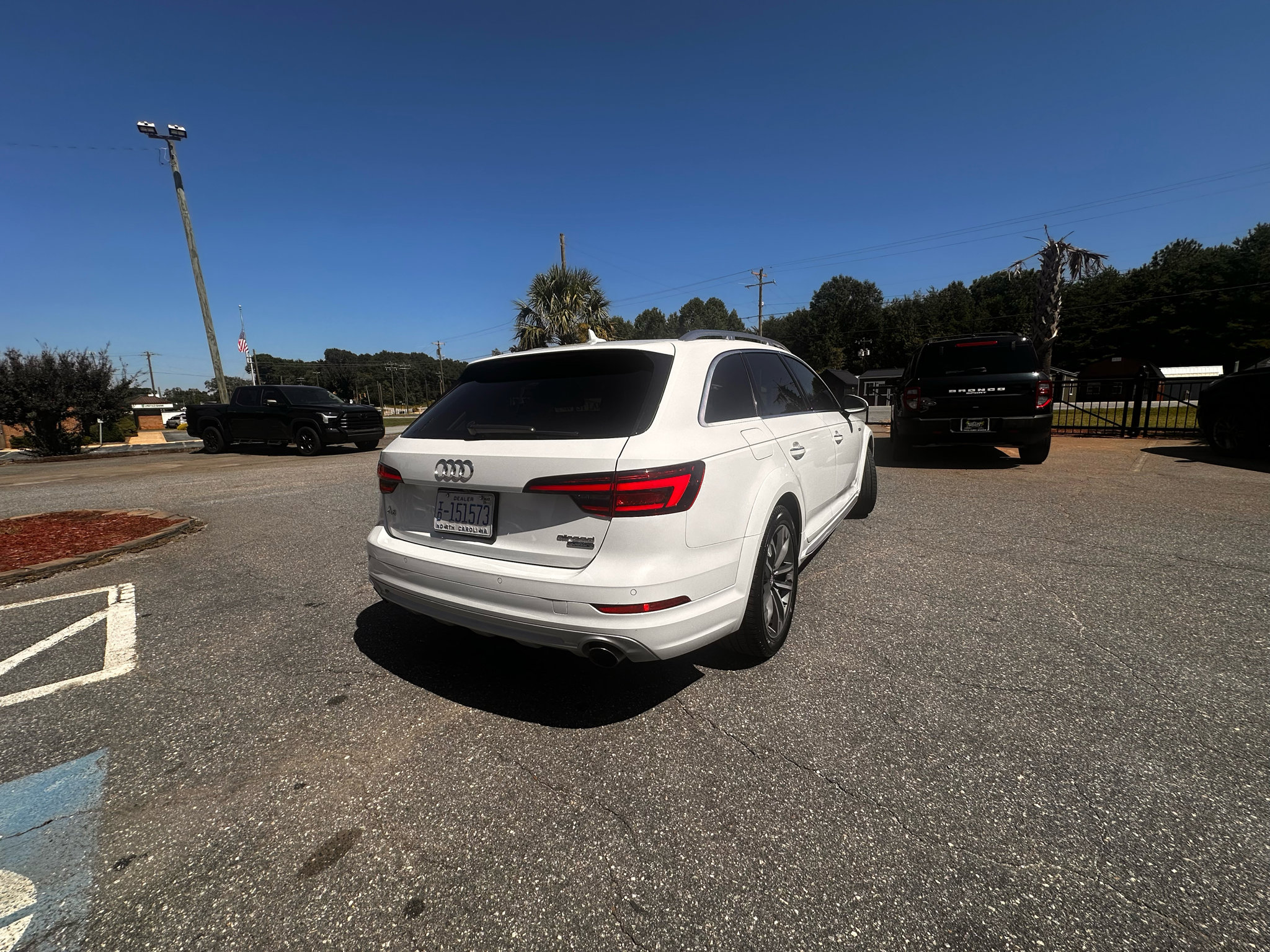 Used 2018 Audi A4 2.0T allroad Prestige w/ Prestige Package image 28