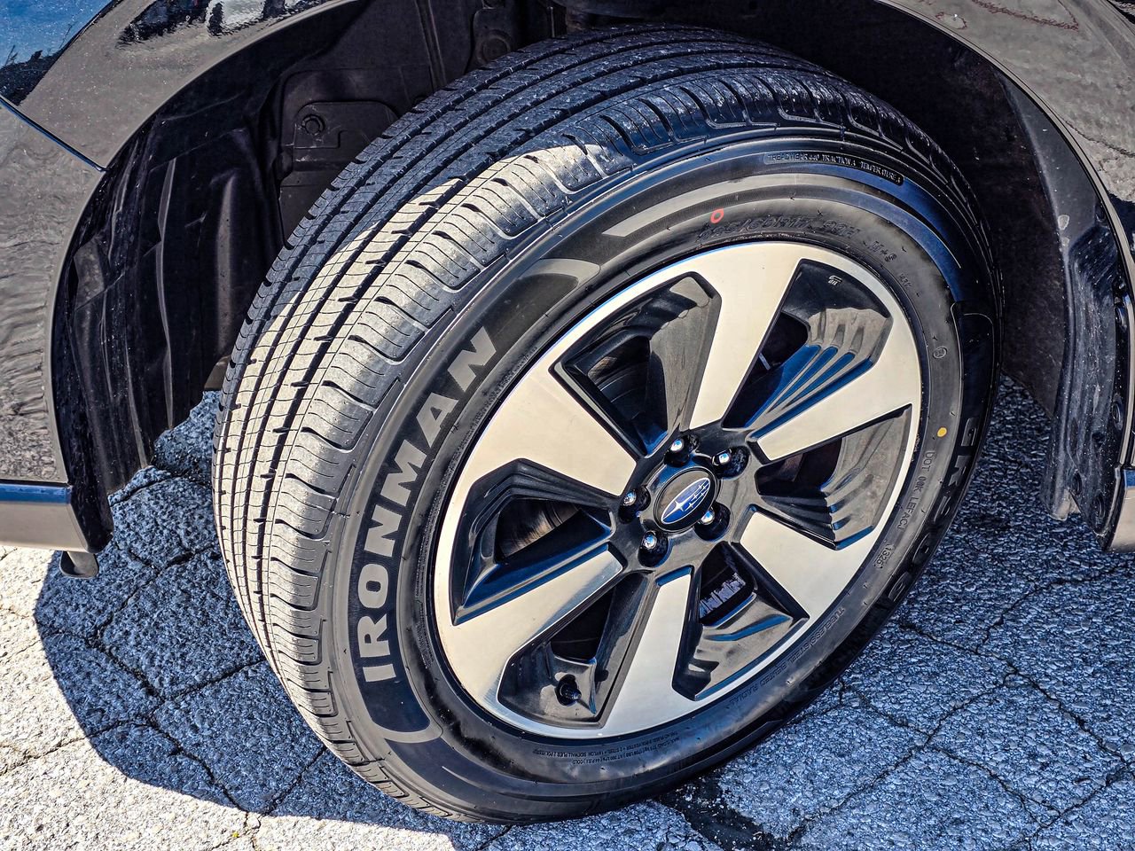 Used 2017 Subaru Forester 2.5i Premium image 10