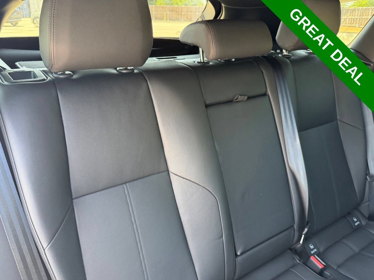 Used 2025 Land Rover Range Rover Velar Dynamic SE AWD/4WD image 39