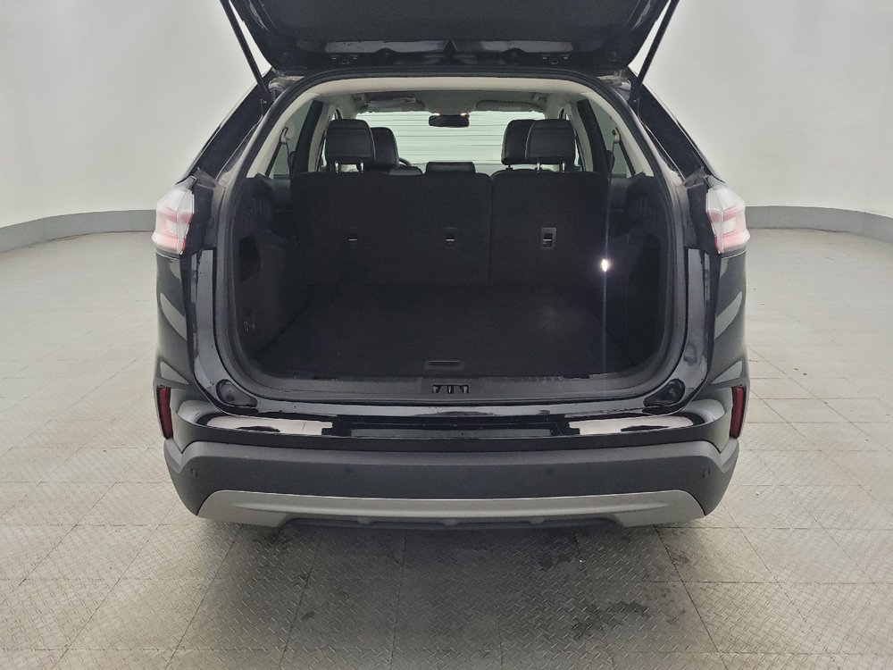 Used 2024 Ford Edge SEL image 29