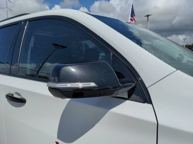 Certified 2020 Chevrolet Traverse Premier w/ Redline Edition FWD image 13