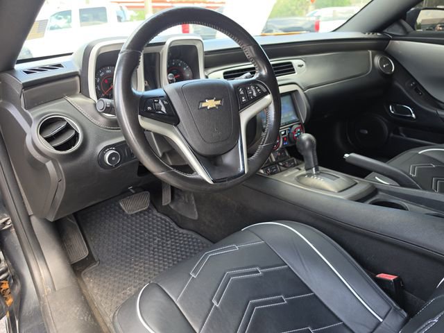 Used 2014 Chevrolet Camaro LT RWD image 13