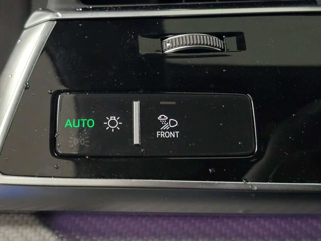 New 2026 Audi SQ8 Prestige image 26