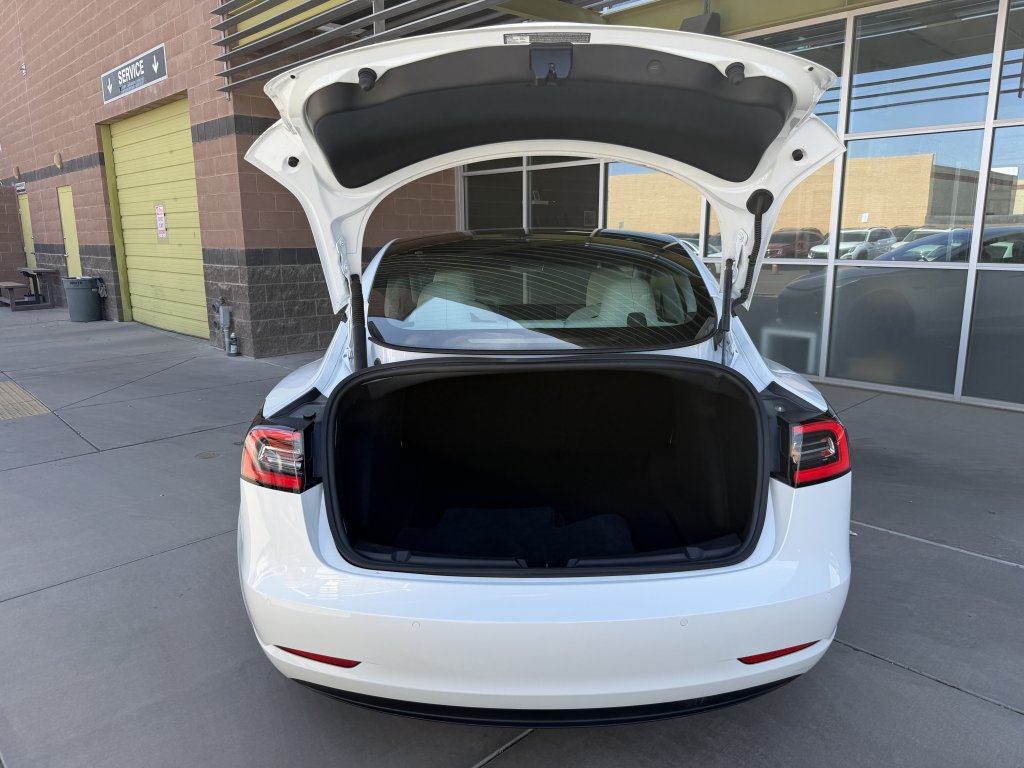 Used 2021 Tesla Model 3 Standard Range Plus RWD image 36