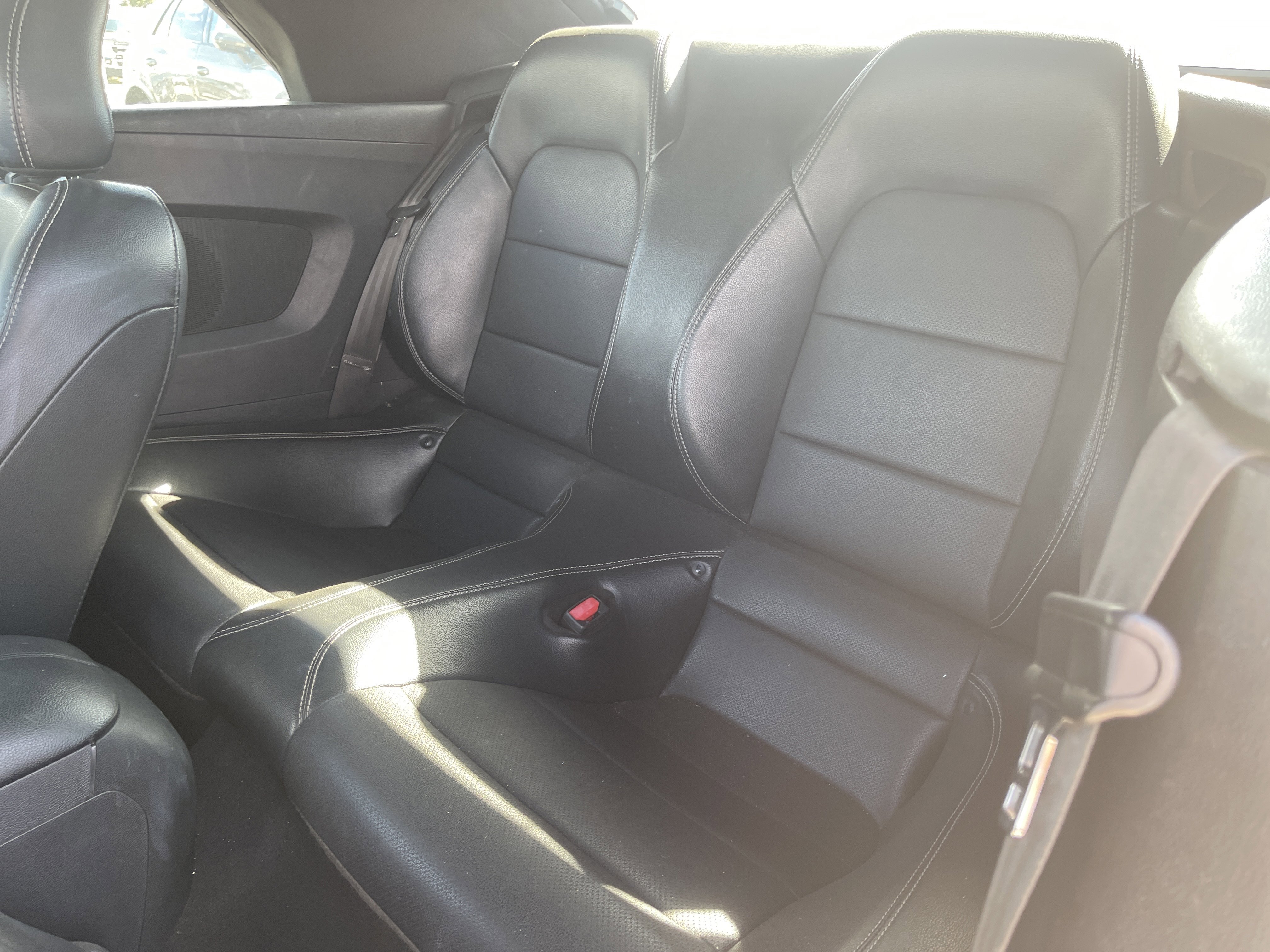 Used 2022 Ford Mustang Premium image 38