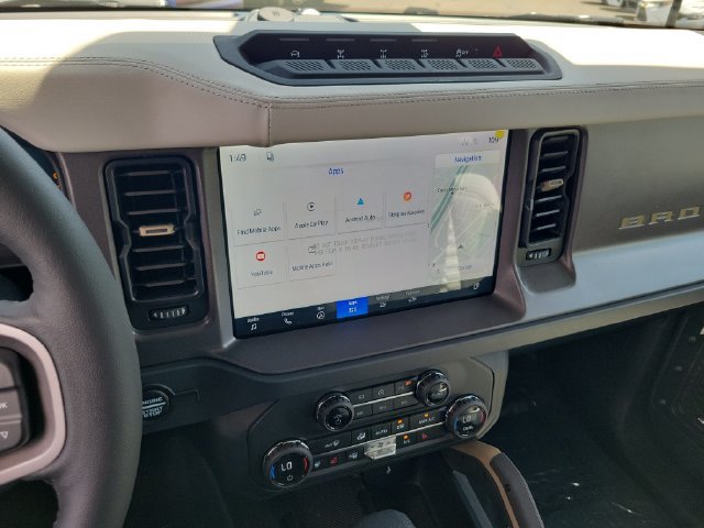 New 2026 Ford Bronco Badlands AWD/4WD image 7