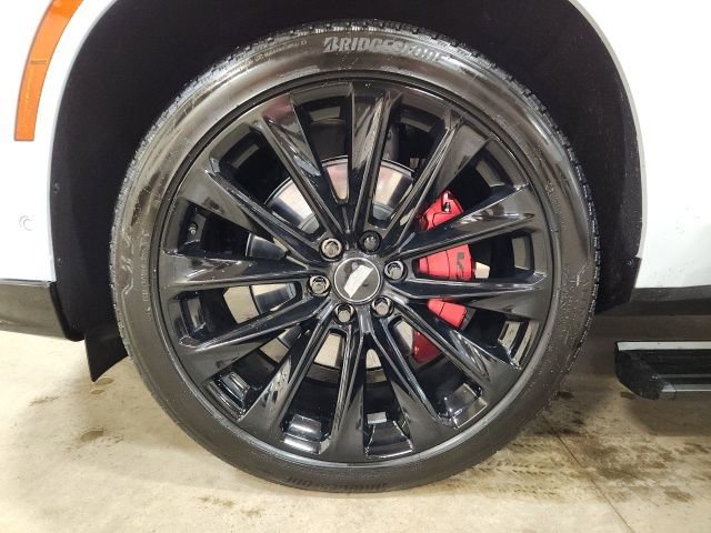 Used 2026 Cadillac Escalade V image 10