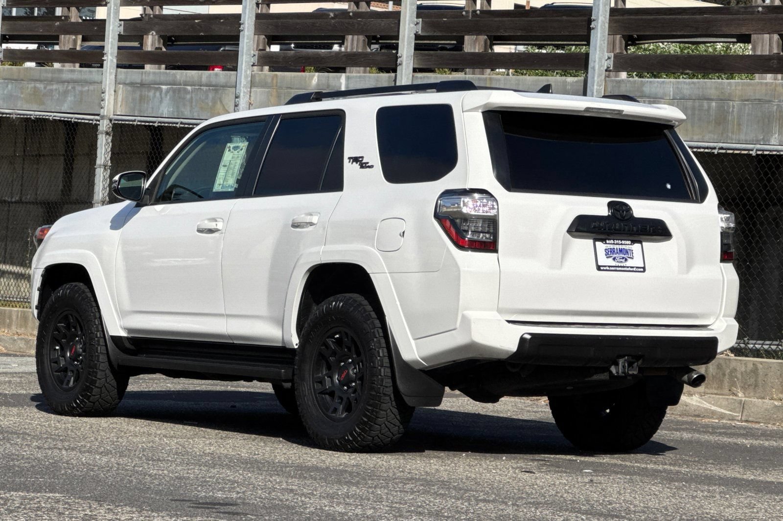 Used 2020 Toyota 4Runner TRD Off-Road Premium w/ Moonroof Package AWD/4WD image 7