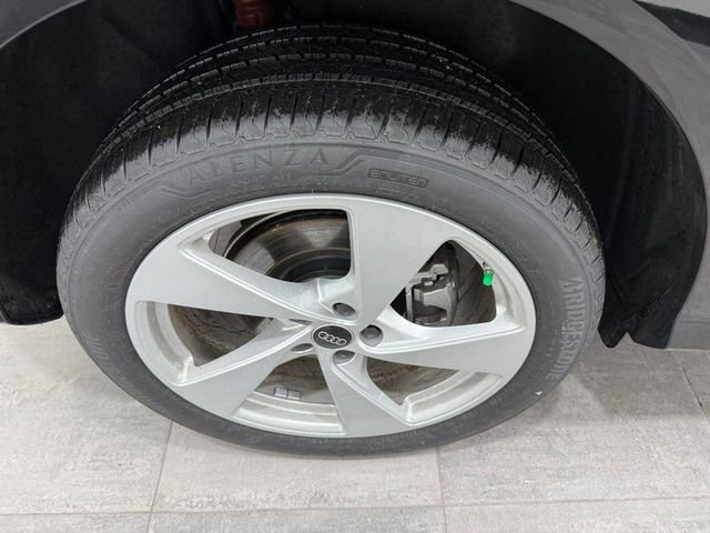 New 2025 Audi Q5 Premium Plus image 3