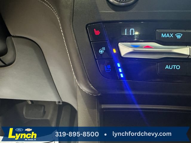 Used 2020 Ford Explorer Platinum w/ Premium Technology Package AWD/4WD image 16