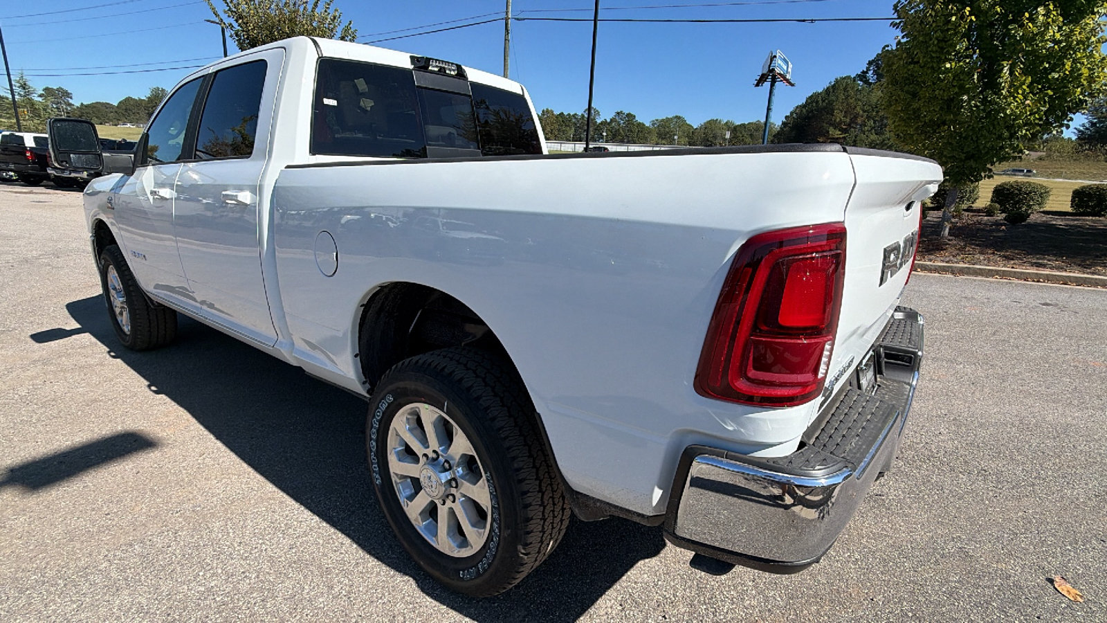 New 2027 RAM 2500 Laramie AWD/4WD image 10