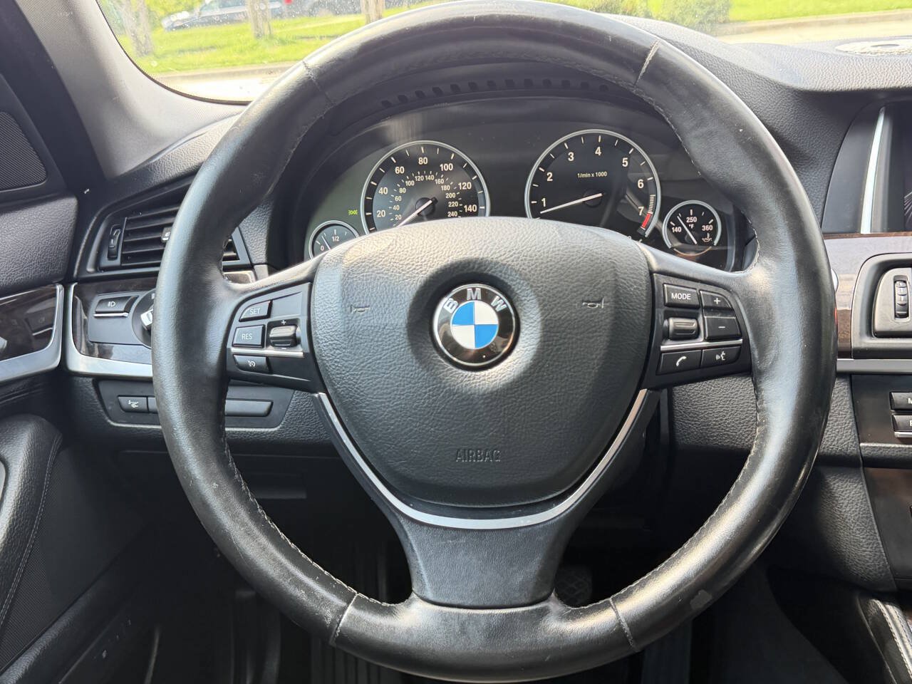 Used 2015 BMW 535i xDrive Sedan AWD/4WD image 11