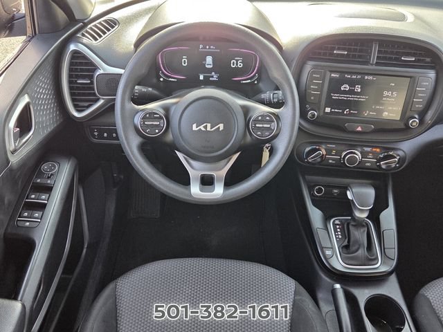 Used 2024 Kia Soul LX w/ Option Group 015 FWD image 13