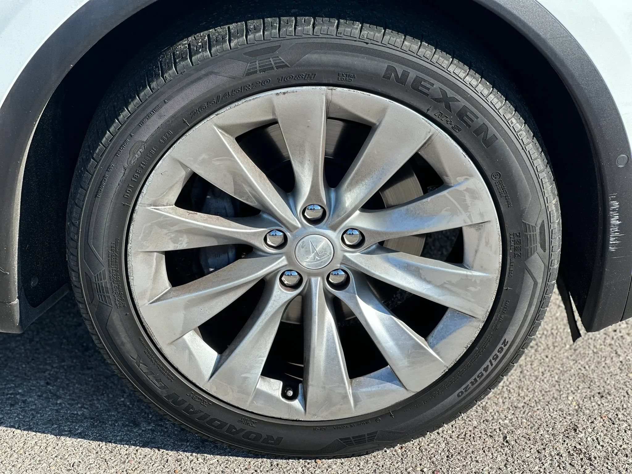 Used 2016 Tesla Model X 75D AWD/4WD image 36