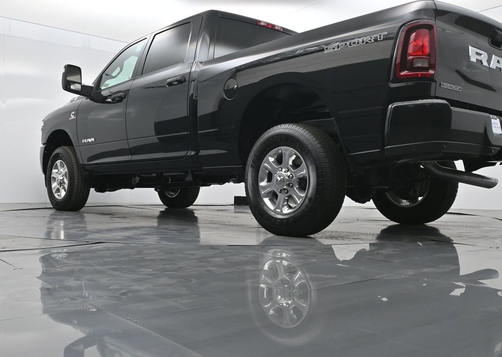 New 2026 RAM 2500 Big Horn AWD/4WD image 45