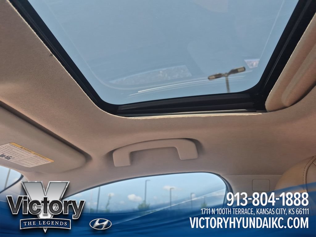 Used 2025 Nissan Sentra SV w/ SV Premium Package FWD image 22