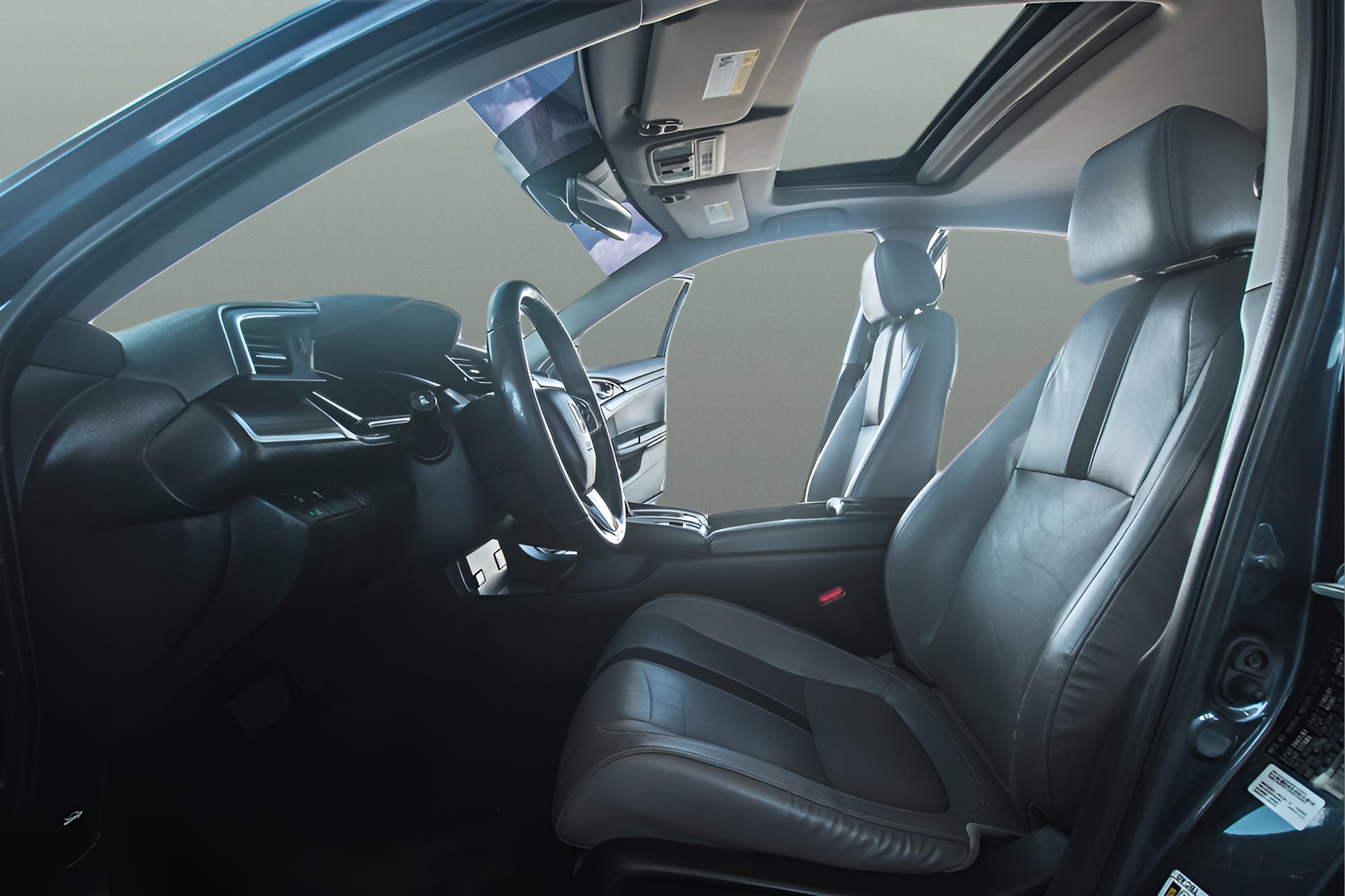 Used 2019 Honda Civic EX-L image 12