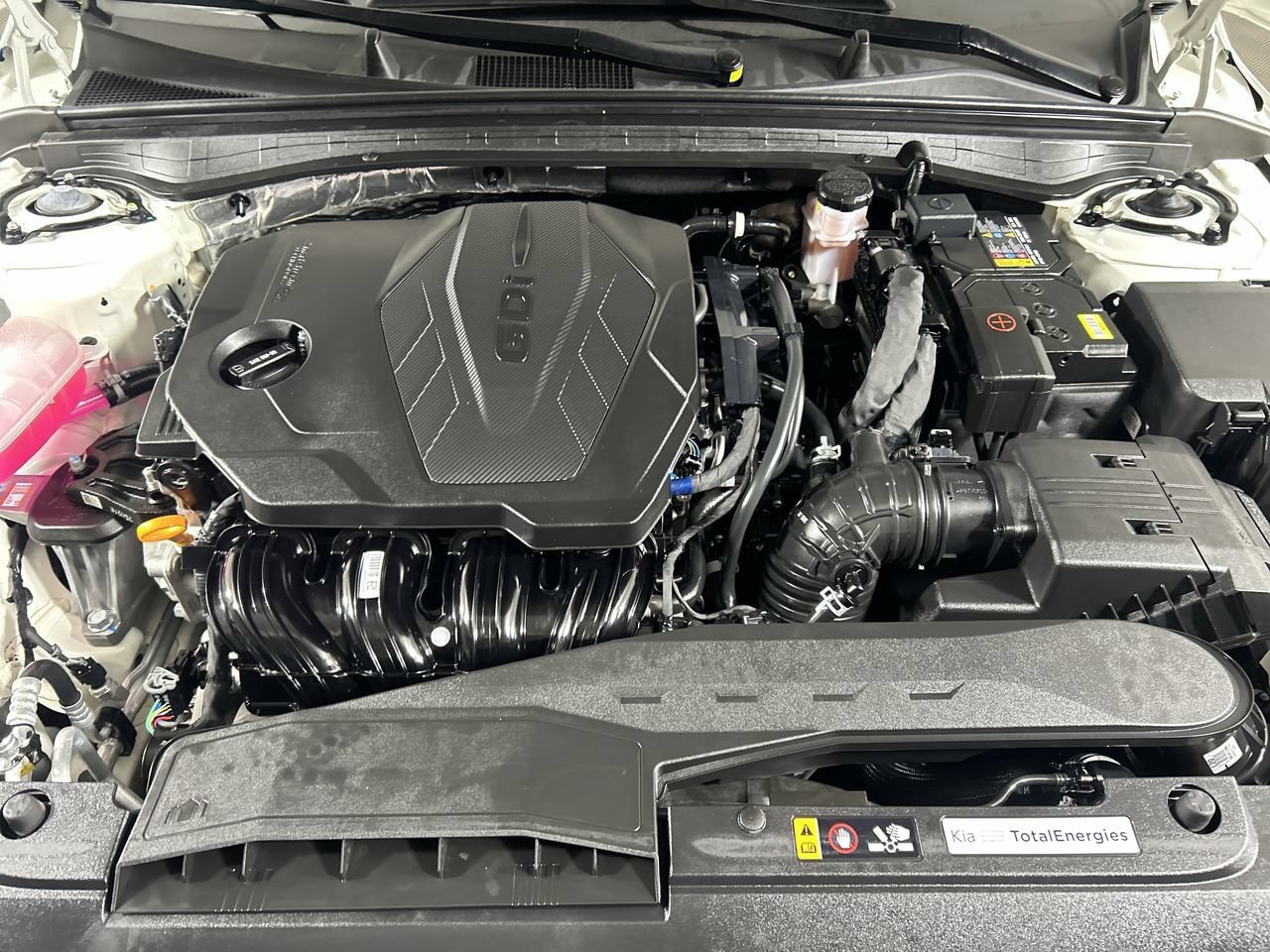 Used 2025 Kia K5 GT-Line w/ GT-Line Premium Package FWD image 12