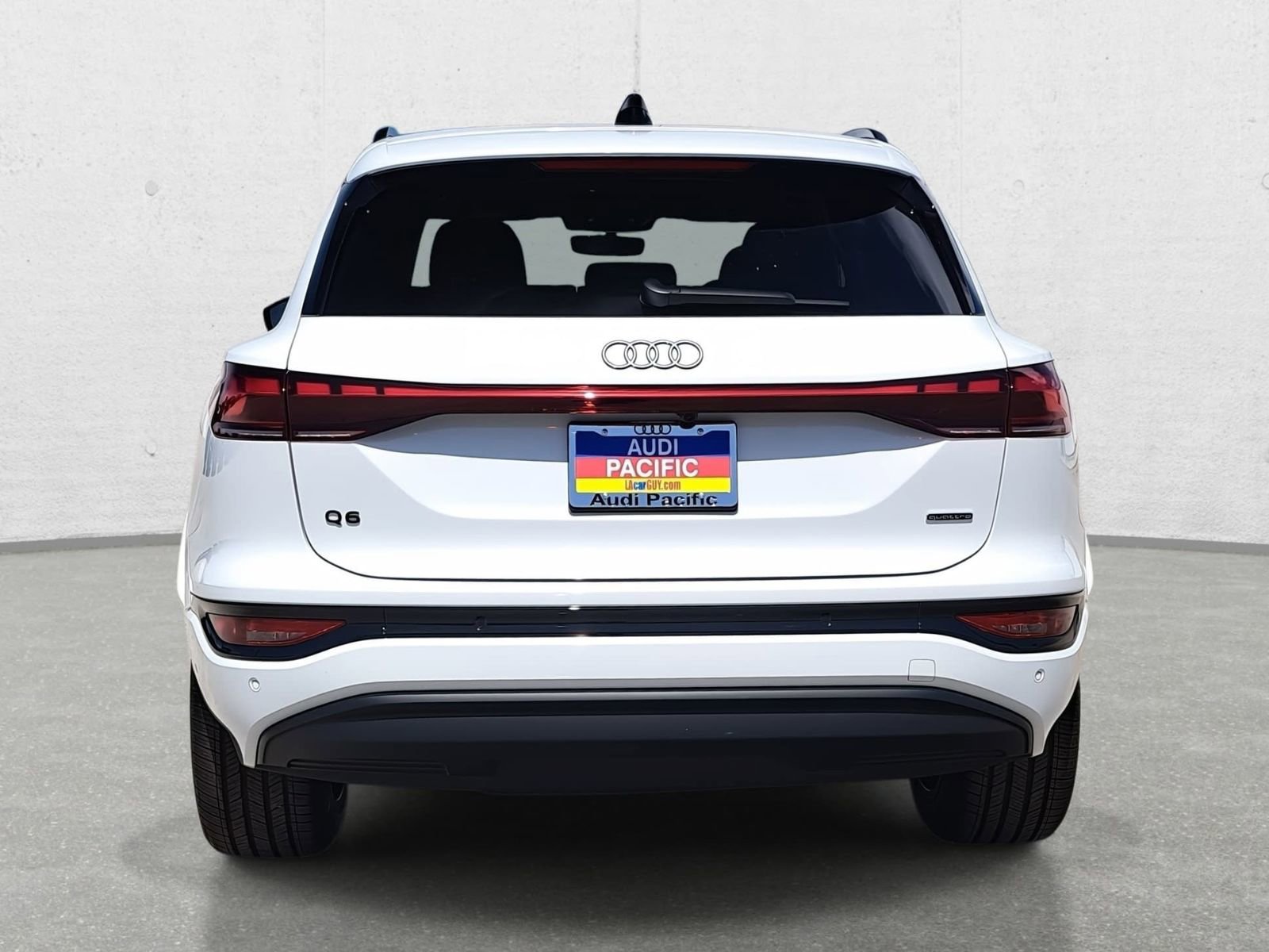 New 2025 Audi Q6 e-tron Premium image 6