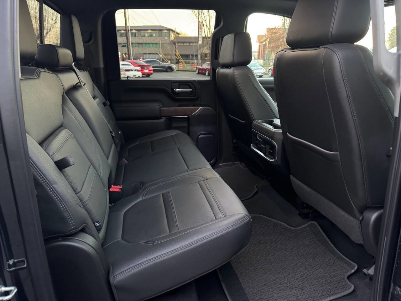 Used 2021 GMC Sierra 2500 Denali w/ Denali Ultimate Package image 16