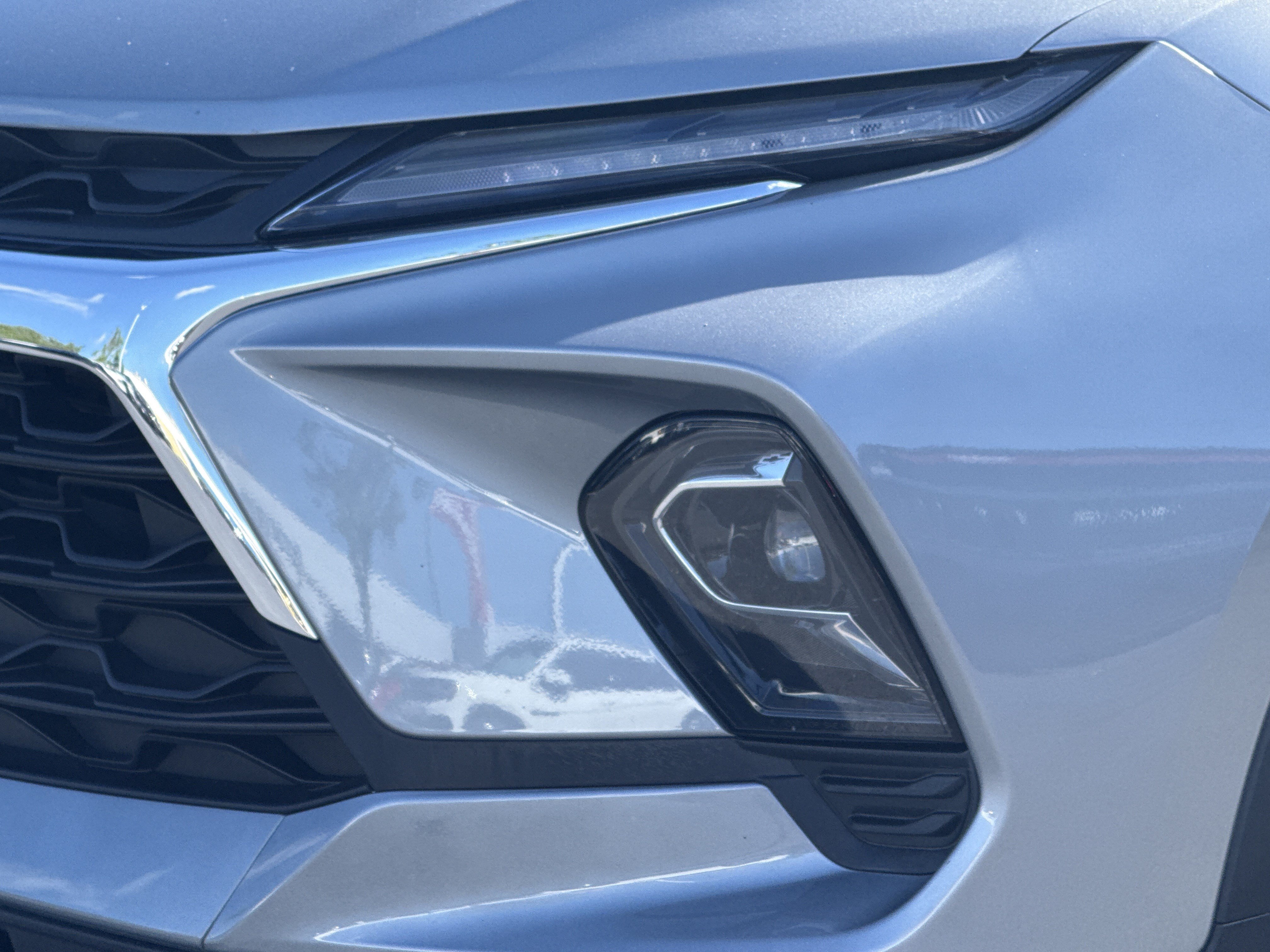 Used 2025 Chevrolet Blazer LT FWD image 6