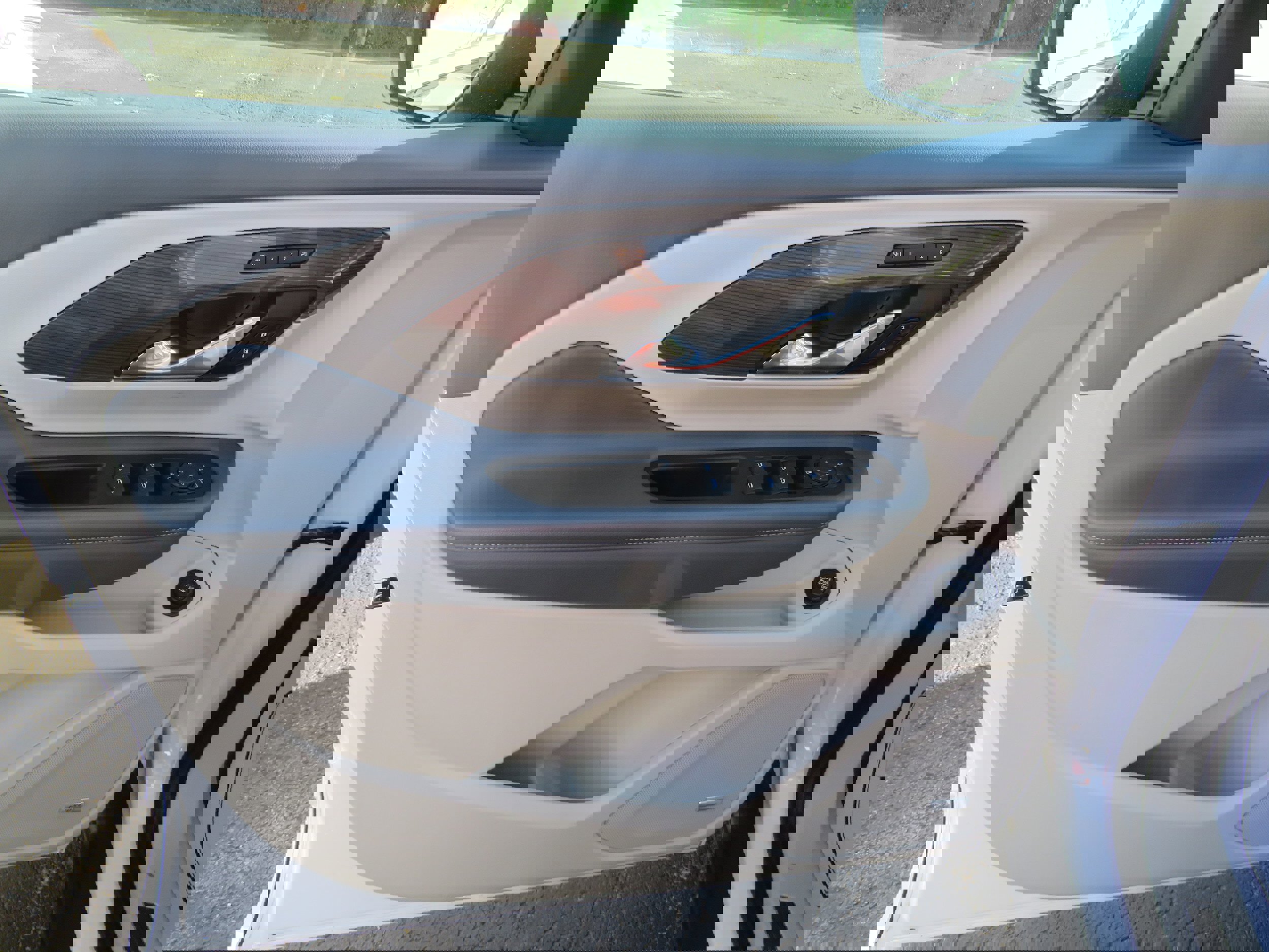 Used 2022 GMC Terrain Denali w/ Denali Premium Package image 15