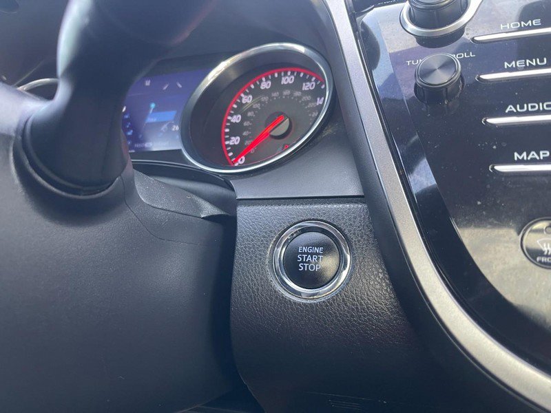 Used 2020 Toyota Camry XSE image 26