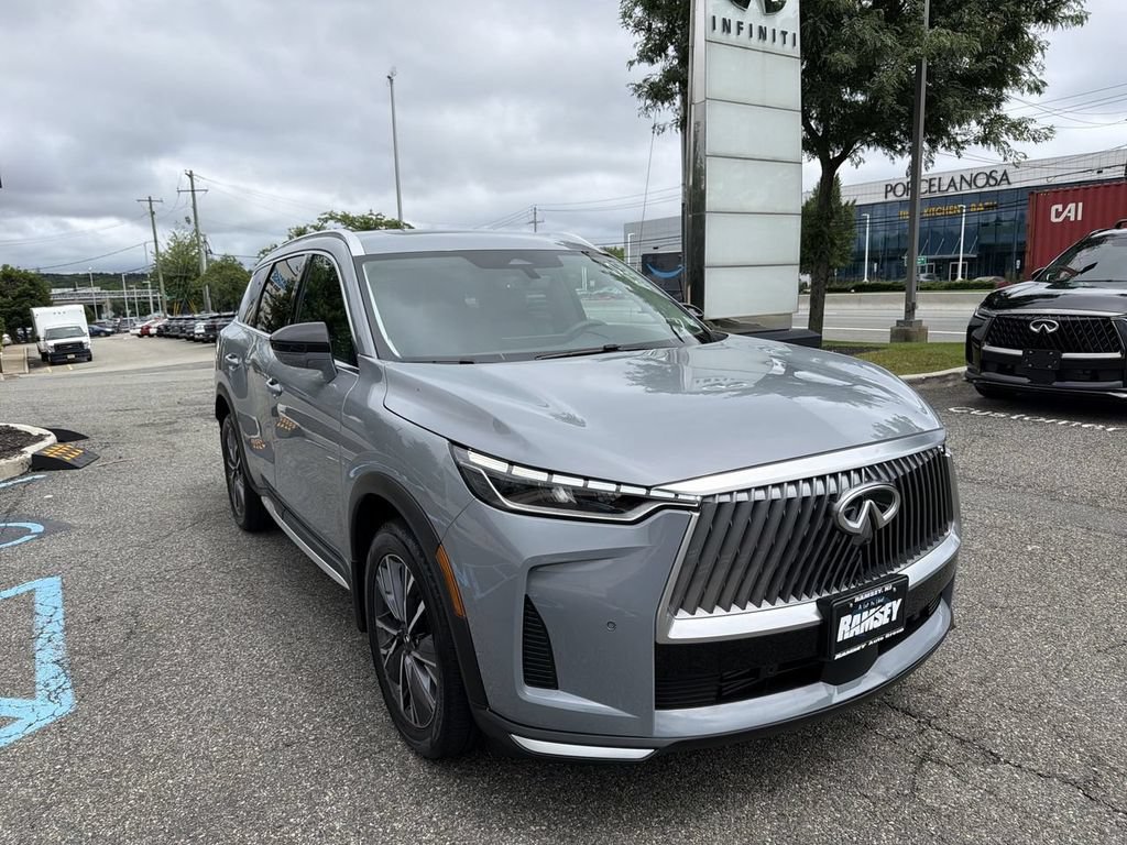Certified 2026 INFINITI QX60 Luxe w/ Cargo Package AWD/4WD image 2