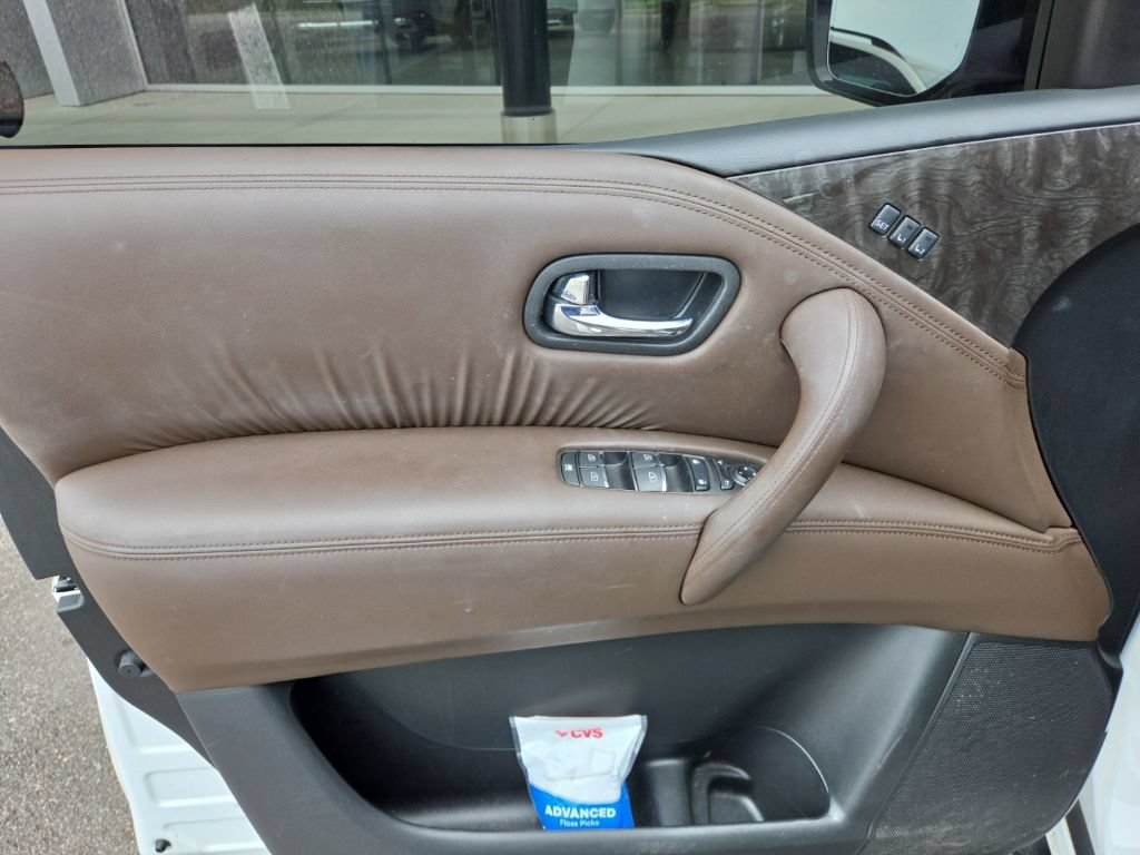 Used 2023 Nissan Armada Platinum w/ Captain's Chairs Package RWD image 18