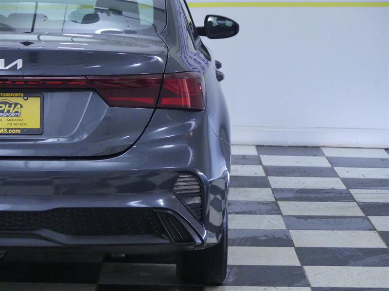 Used 2023 Kia Forte LXS image 29