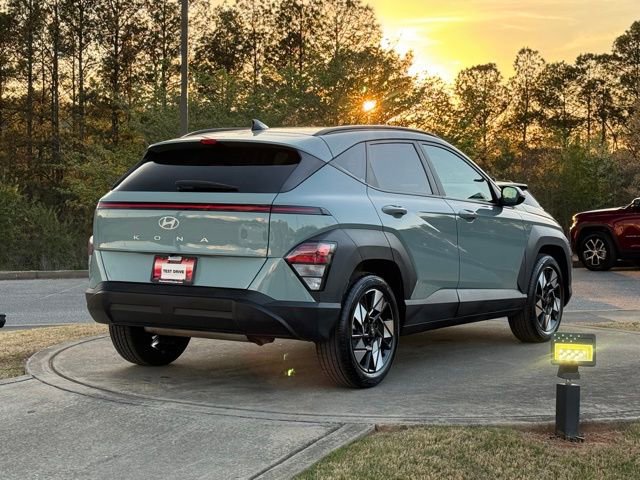Used 2025 Hyundai Kona SEL image 7