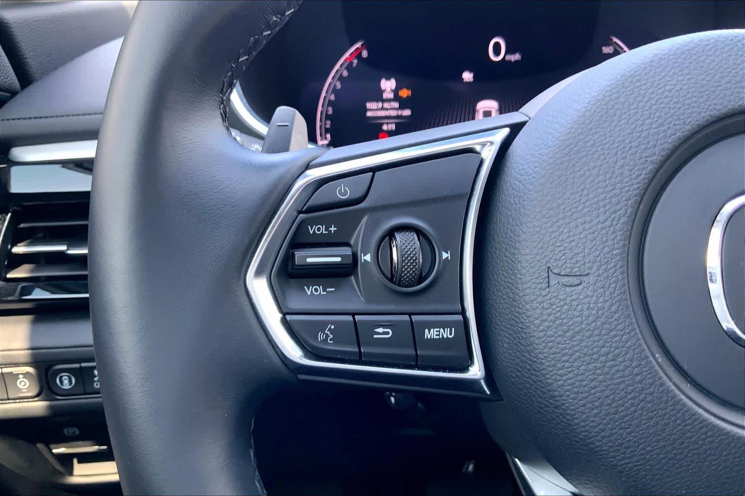 Used 2026 Acura MDX w/ Technology Package FWD image 22