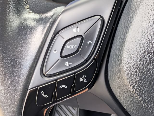 Used 2021 Toyota C-HR XLE FWD image 20