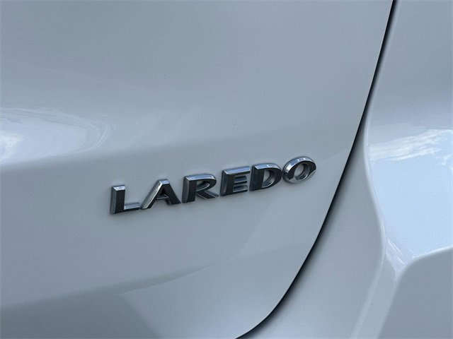 Used 2016 Jeep Grand Cherokee Laredo image 29