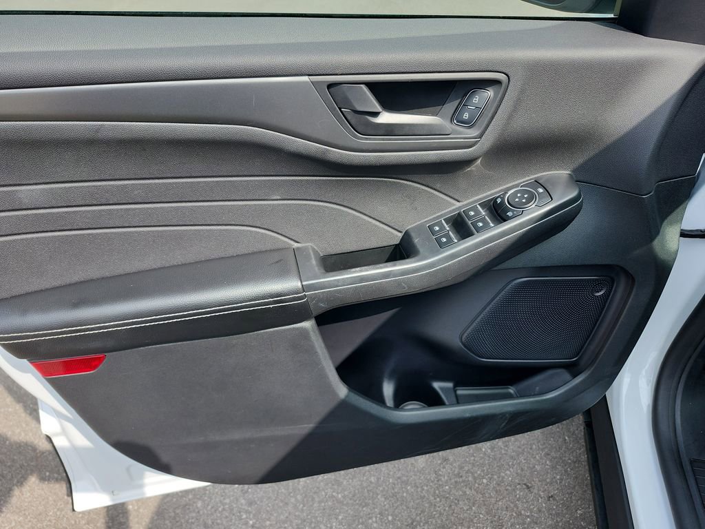 Used 2023 Ford Escape Active image 12