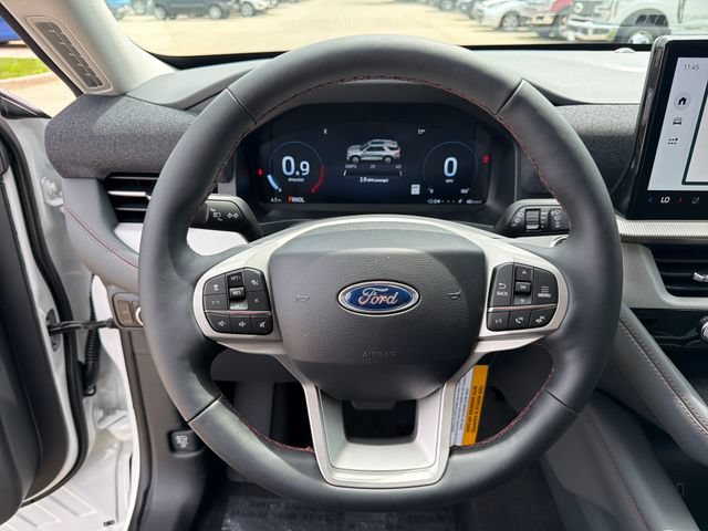 New 2026 Ford Explorer Active w/ Active Comfort Package AWD/4WD image 24