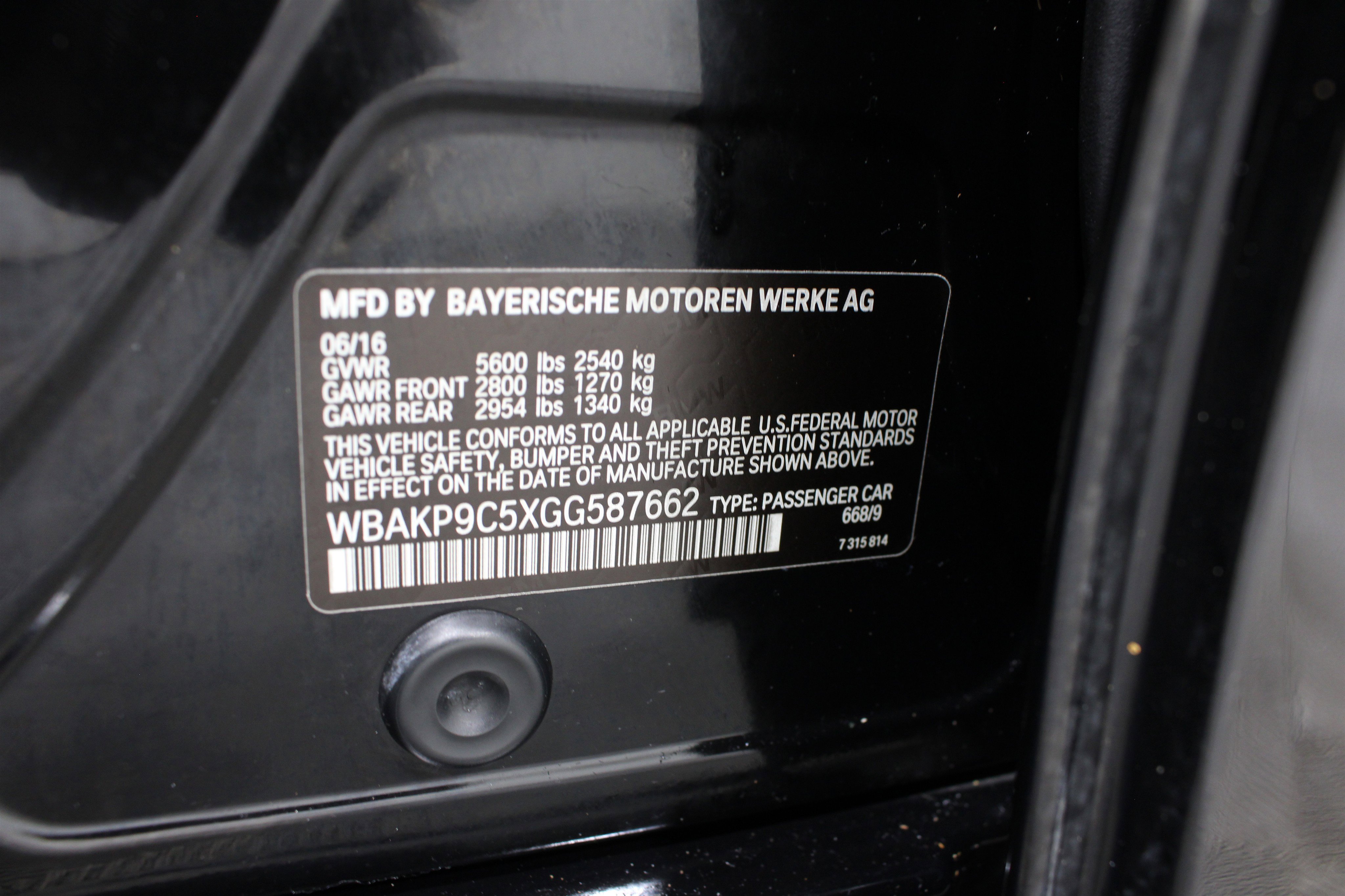 Used 2016 BMW 550i xDrive Sedan AWD/4WD image 39