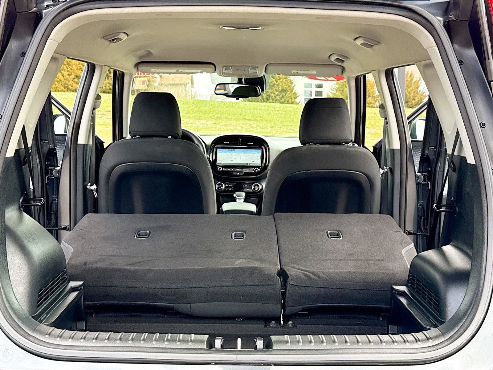 Used 2022 Kia Soul S image 7