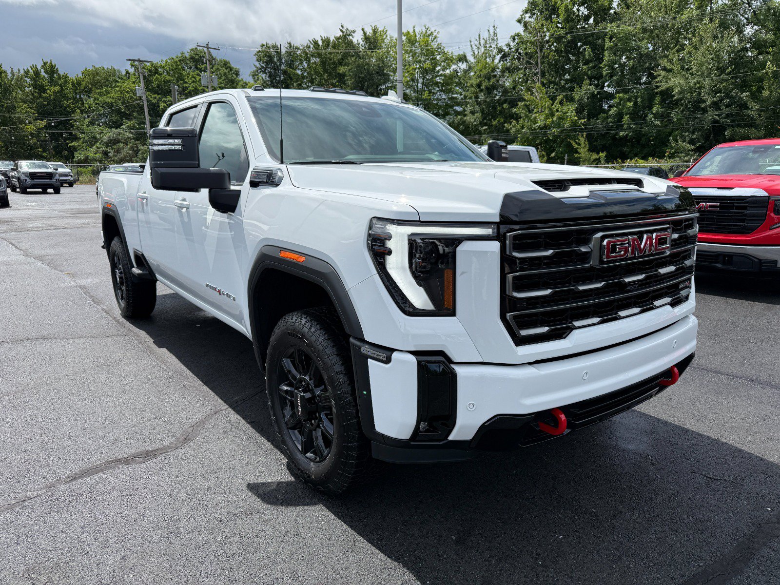 New 2026 GMC Sierra 2500 AT4 w/ AT4 Preferred Package AWD/4WD image 7