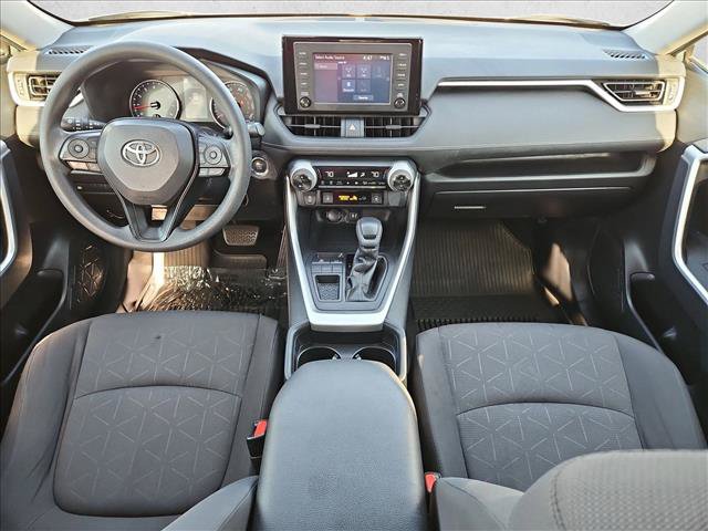 Used 2019 Toyota RAV4 XLE w/ Convenience Package FWD image 18