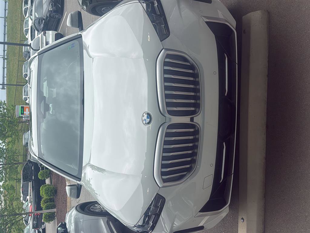 Used 2024 BMW X5 xDrive40i w/ Premium Package AWD/4WD image 5